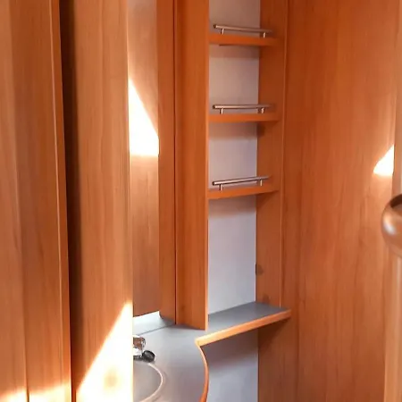 Caravan La Vida Rustica