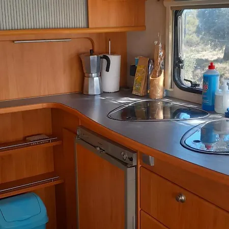 Caravan La Vida Rustica Parque de Campismo *