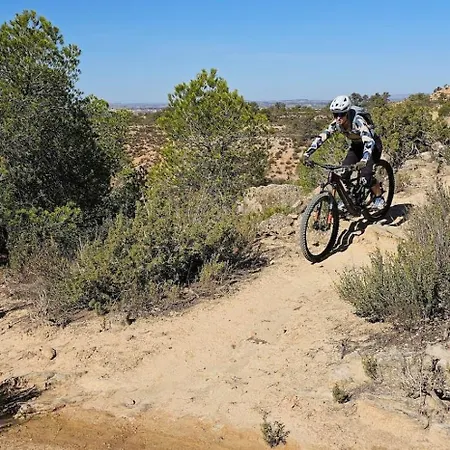 Parque de Campismo Caravan La Vida Rustica Maella