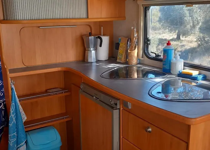 Caravan La Vida Rustica Camping *